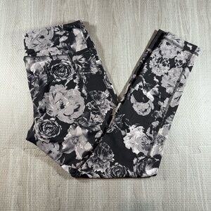 Soma Sport Black and Gray Floral Leggings M